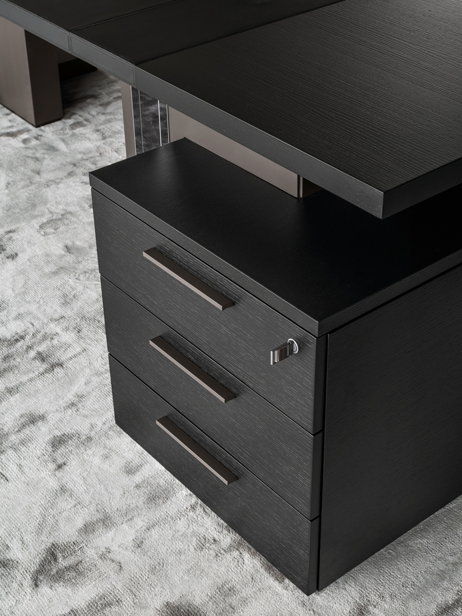 incablack_dscf5443.jpg